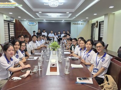 SINH VIÊN NĂM NHẤT KHOA MÔI TRƯỜNG THAM GIA CHƯƠNG TRÌNH THỰC TẬP THỰC TẾ